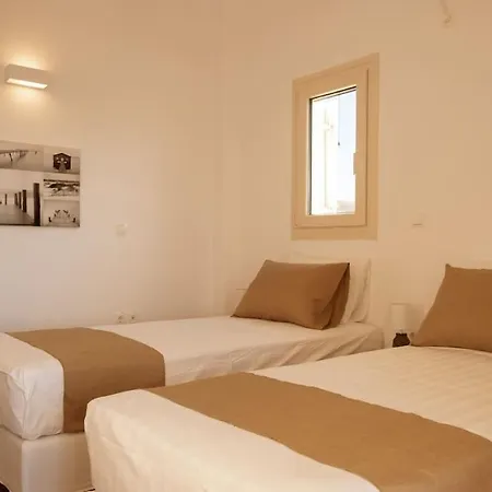 Mariza - Everything You Need Villa Marathion